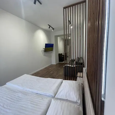 фурманська, 3 Apartment